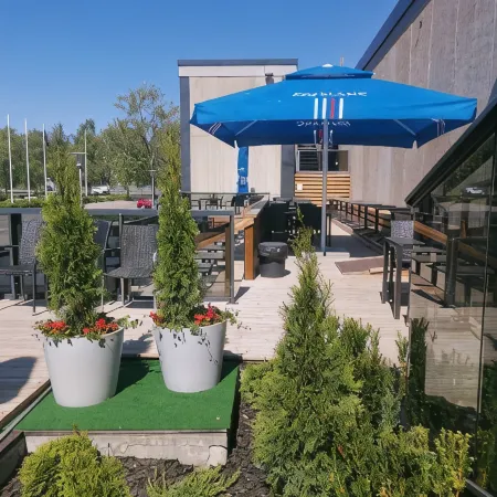 Hotel Tikkurila Отели в г. Вантаа