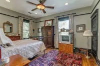 5BEDROOM/6BATHROOM HISTORIC UA CAMPUS HOME - Homestays