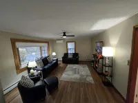Charming 4-bedroom home with AC and WiFi close to downtown historic Honesdale - 3-Star
