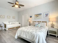 •Oceanfront Condo •3Br 3BA •Heated Pool • Easy Walk to Flagler Ave - Balcony