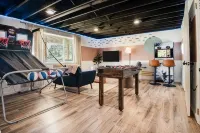Near Boyne & Lake Michigan ~ Hot Tub ~ Pool ~ Game Room ~ Fire Pit