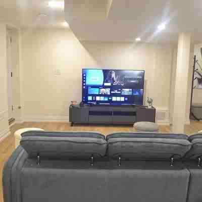 Modern 2-Bed Basement Retreat! Others