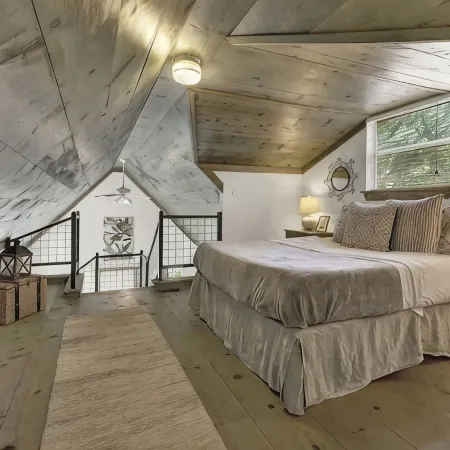 Cactus Flower Lodge-20 min to Downtown-Starlit Sky Views