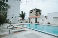 Daksh the Madhuvan Suites Dwarka - Pools