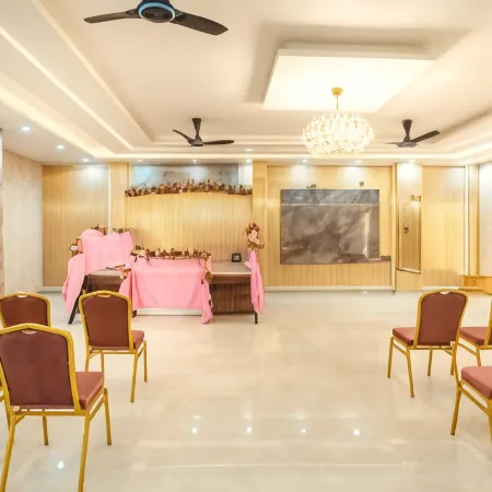 Treebo Saumendra Residency