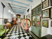 Hostel Vasantashram CST Mumbai, Free Wifi with 1940s Retro Vibe