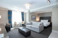 Sandman Hotel Oakville - Pet friendly