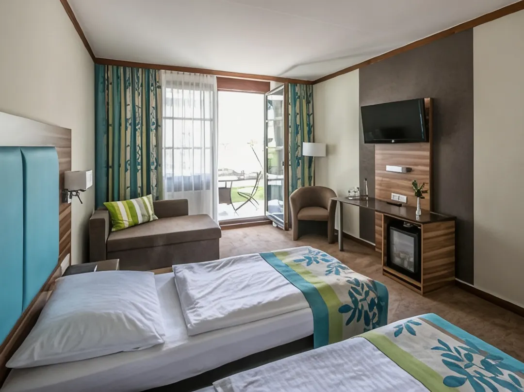 Hotel Am Krone Park - Maisach