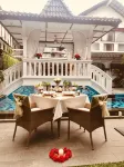 Raintree Boutique Villa & Gallery