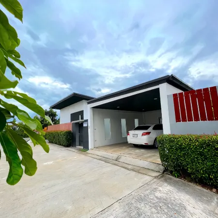 Private 2 Bedroom Villa with Jacuzzi Pool in Phuket, Bang Tao Cherngtalay