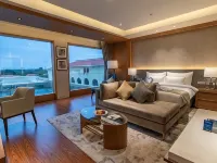 Belvedere Golf & Country Club Hotels near Vaishnodevi Temple