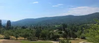 Villa in Dieulefit in Drome Provençale with views of nature and mountains - Villas
