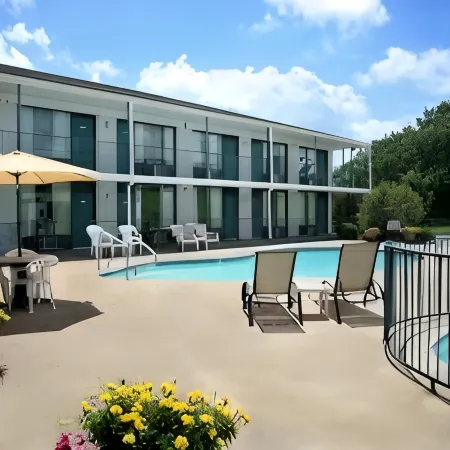 Ozark Valley Inn