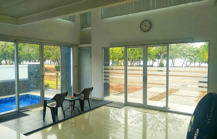 Villa Kaca