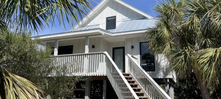 Pools, Kayaks, Tennis, Golf Cart & Both Island Clubs Included w/Boat Dock Option Hotels in Captiva