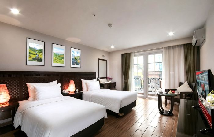 Azure Sapa Hotel