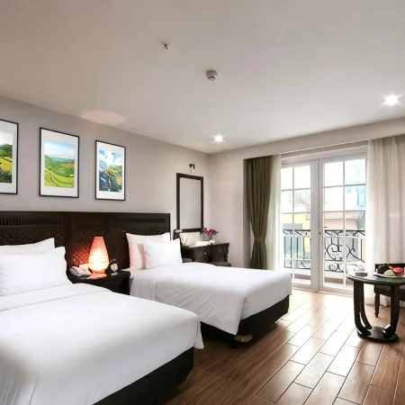 Azure Sapa Hotel
