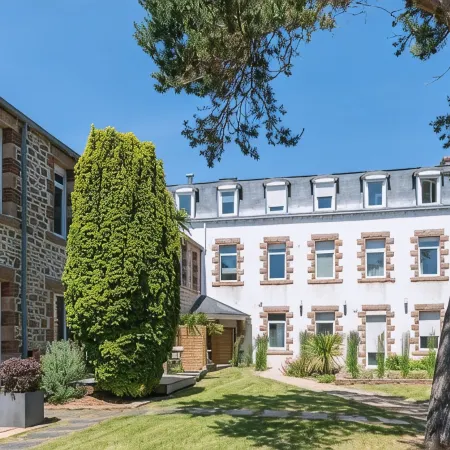 Hôtel les Costans, the Originals Relais
