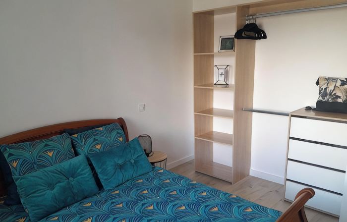 Maison Neuve, 400m de la Plage, 500m du Bourg, Location à la Semaine,