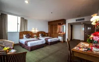 Hotel Continental - piscine
