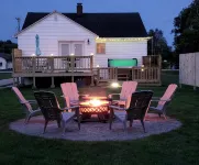 Hot Tub House Kipling Cottages Deck Fire Pit 2 Bed 1 Bath Smart TVs WiFi Sleep 6 - 3-Star