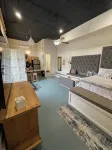 The Nook at Main Street Suites: Cozy studio apt in downtown Van Buren, AR - Wifi