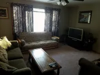 Year-round rental house across from the entrance to Big Stone Lake State Park - 무료 와이파이