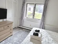 Newly Renovated 2BR - walk to lift;  walk to Stratton Village; easy parking Hotels in Stratton Mountain