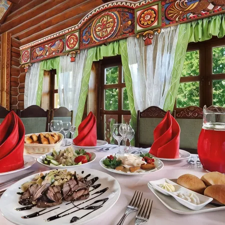 Русская Деревня