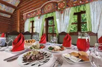 Russkaya Derevnya - breakfast