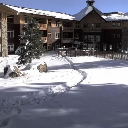 Sunstone 1Br Condo – Luxury! Steps to Hiking, Biking & Mountain Views