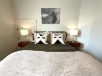 Walk to Beach/Town - Bright, New Modern Getaway - 4-Star