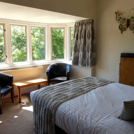 Farnham House Hotel