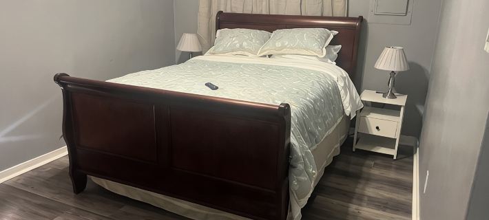 Charming 2 bedroom, 2 bath townhome located in Portsmouth, Simple and elegant!! ポーツマスのホテル