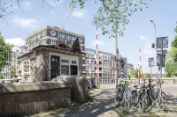Sweets - Van Hallbrug -  Privatzimmer