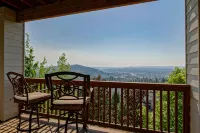 All the Views: A Private BnB with VIEWS - 4-Star