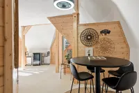 Dome House on Bear Creek - Hot Tub - 20 acres of Bear Creek Frontage - Secluded - 4-Star
