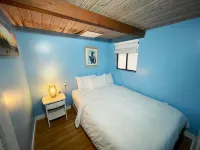 Aqua Lodge Houseboat "Captain's Quarters" - 舟屋