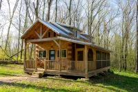 Tanager cabin at Driftless Creek - 4-Star