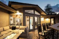 Uptown Splash - Wow Views! 5Br 4BA Pool, Spa, Firepit, GamesRm, Walk into Uptown - Private Pool