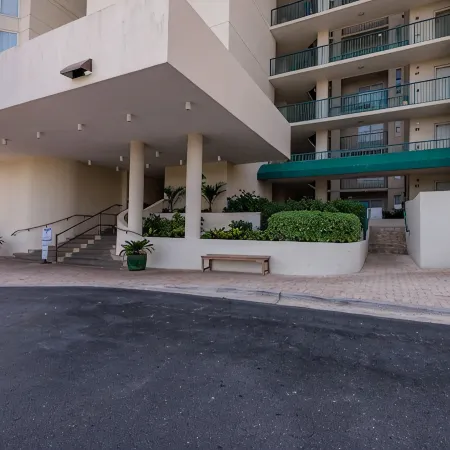 Condo 2nd Floor 3Br. 3ba with Private Beach in Destin