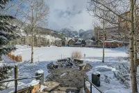 ★★Center Village Condo that Doesn't Feel Like a Rental!★★ - Kuntosalit