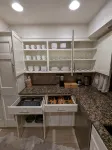 Historic Villa🚶1 min from Lake Hefner🏊 Hot Tub 🎱Pool Table🐶Friendly🎣Fishing - Villas
