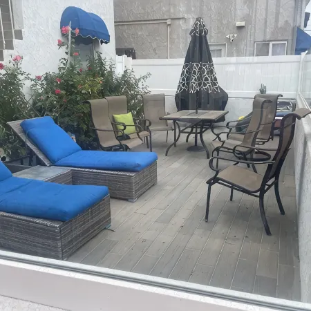 Beach across the street, Alamitos Bay steps away! No hidden Fees!