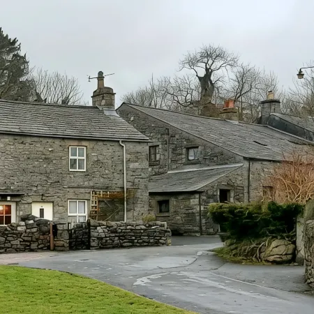 Cosy 2 Bed traditional 200 year old Yorkshire Dales Cottage.