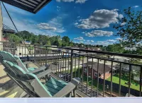 SHOP, DINE, UNWIND…All In Downtown Blue Ridge! - 4-Star