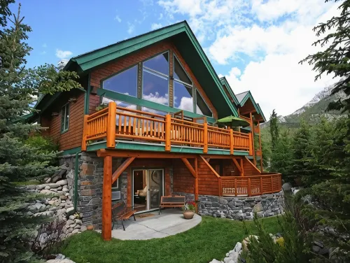 A Bear and Bison Country Inn - Inns