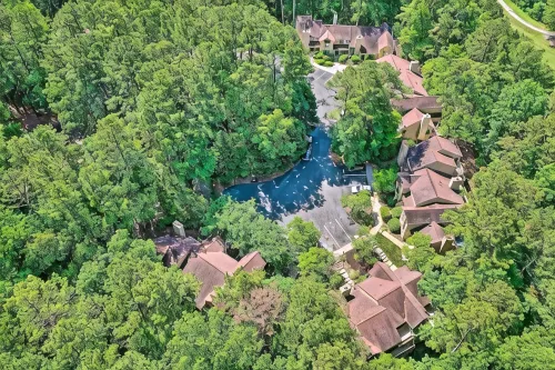 Resort Access - Lake - Pools -Pickleball - Gym. Spacious Townhome for Groups - Gym