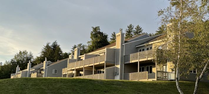 Amazing Views, Peaceful Surroundings, Yet Minutes From All The Fun. 3/2 Hotels in Bartlett