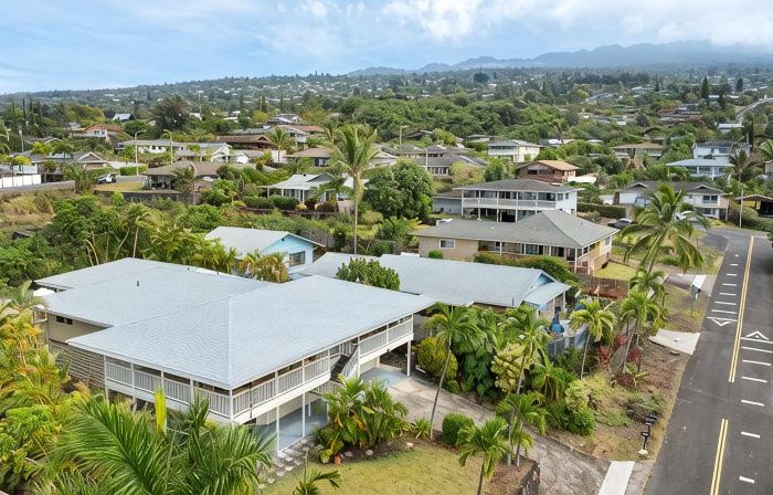 Modern Ocean View · Kings · Spacious · Porch · ACs